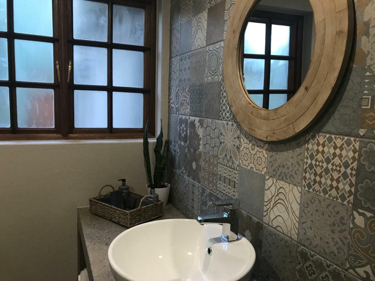 Lowveld Living Guesthouse Mbombela Kültér fotó